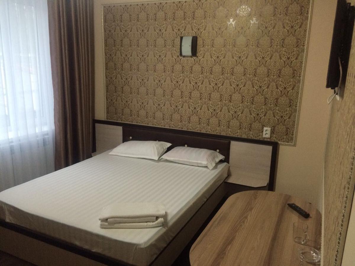 Hotel Prestizh Taraz Exterior photo